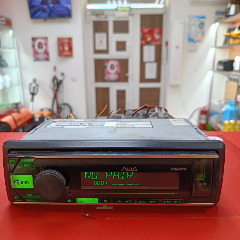 Автомагнитола AURA AMH-66DSP
