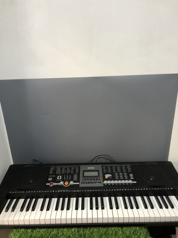Ресивер Tesler KB-6180